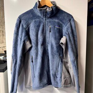 Patagonia Women’s R2 Zip Up Soft Fleece Jacket in Blue